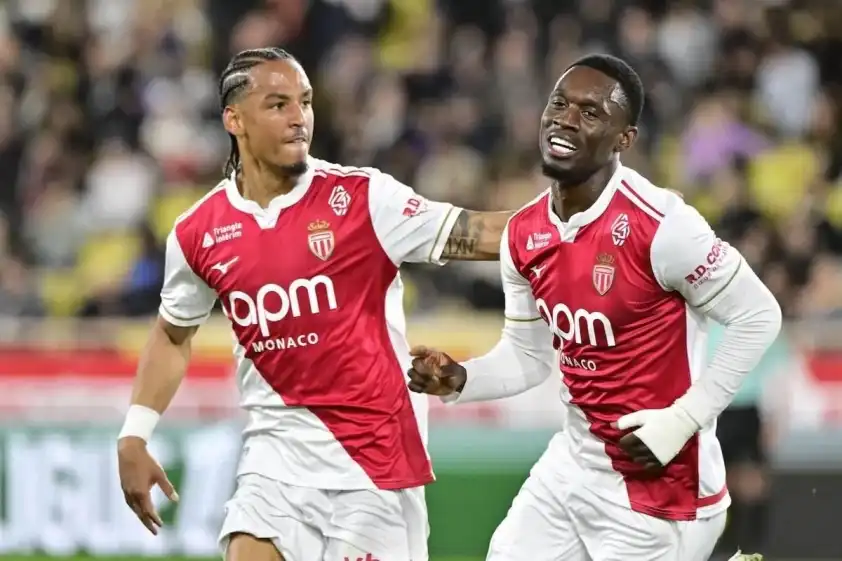 Monaco sáng cửa giữ 3 điểm trên sân nhà. Monaco sáng cửa giữ 3 điểm trên sân nhà.